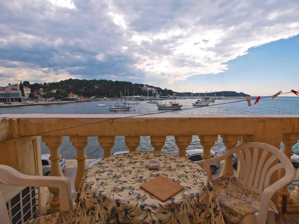 Apartments By The Sea 1050 Rovinj Dış mekan fotoğraf